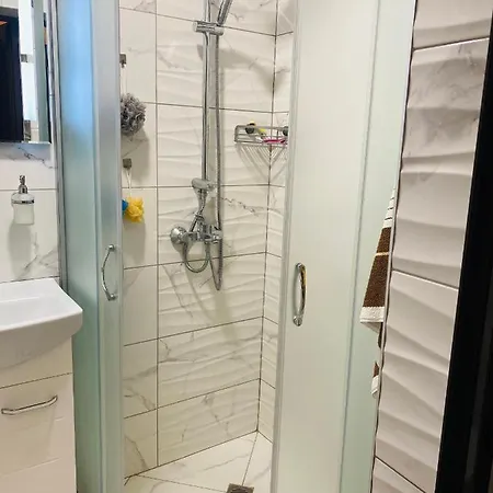 Vanilla Ice 아파트 바르나